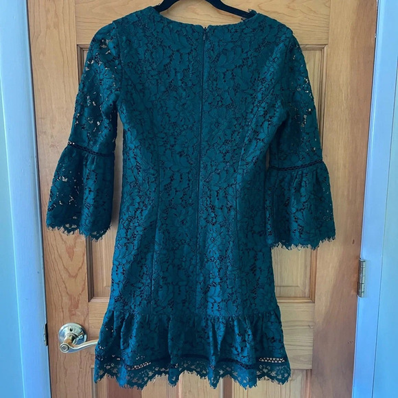 Eliza J Emerald Green Lace Mini Dress 3/4 Bell Sleeve Fit and Flare Size XS - Picture 6 of 12